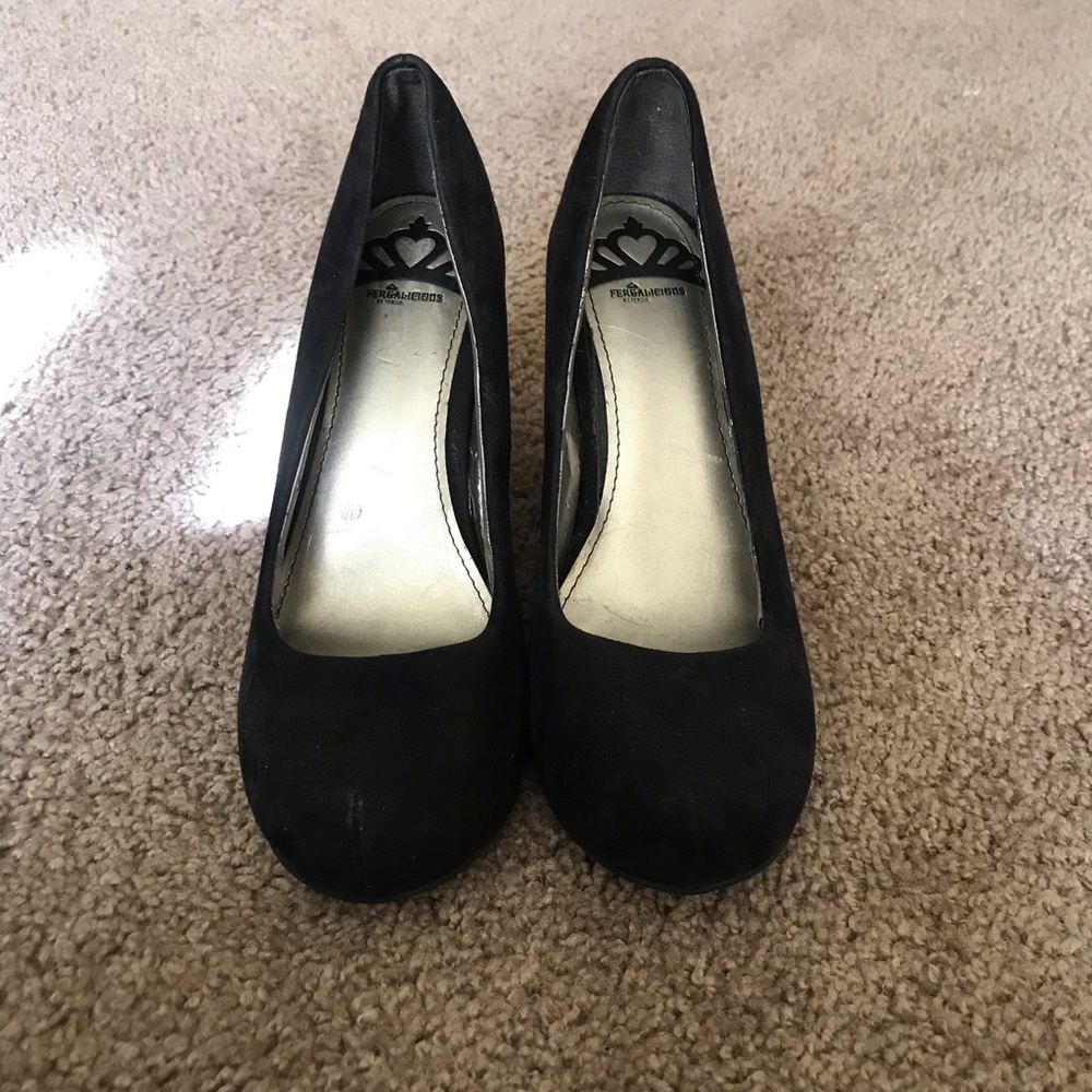 Fergalicious Black wedges